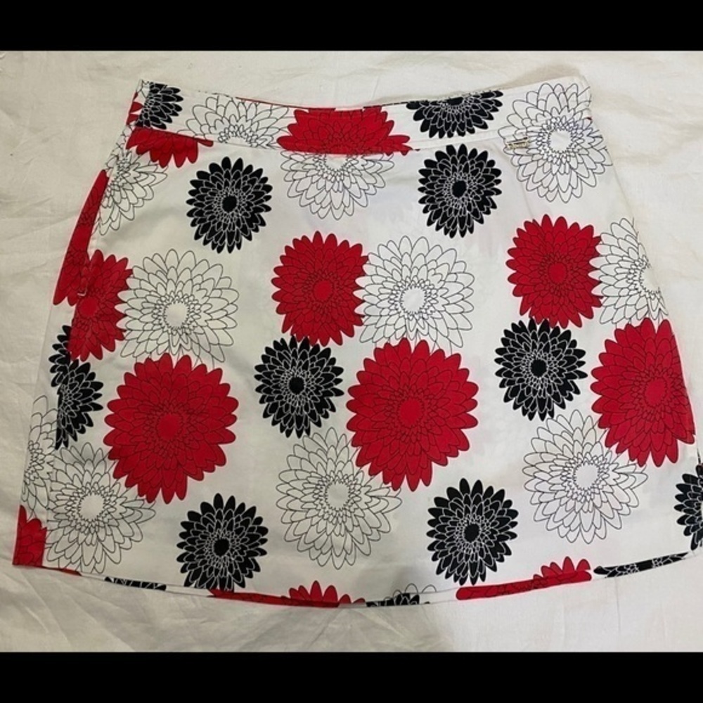 Ashworth skirt with underneath shorts size 14